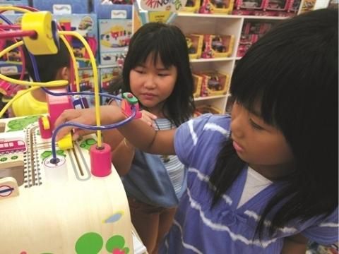 Lego có biến Việt Nam thành công xưởng đồ chơi thế giới?