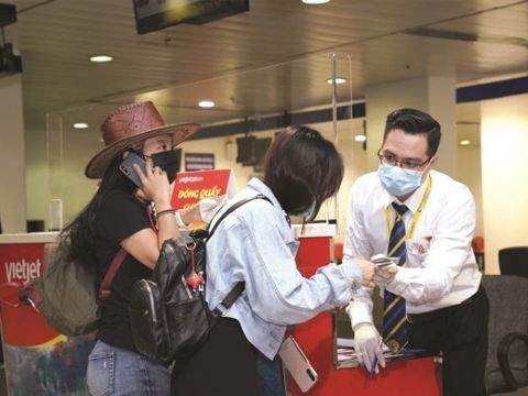 Mở cửa quốc tế, giải cứu ngành du lịch