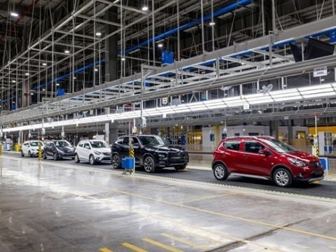 Sản xuất công nghiệp tháng 4 ước tính tăng 2% so với tháng trước