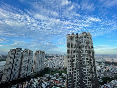 Thợ săn M&A bất động sản nhập cuộc