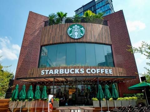 Kỷ niệm 10 năm có mặt tại Việt Nam, Starbucks đặt kế hoạch mở cửa hàng thứ 100 trong năm 2023