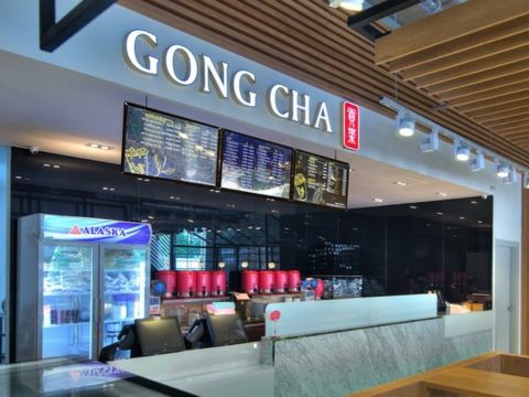 Gong Cha mở lại hoạt động nhượng quyền, bán thêm cà phê Việt Nam
