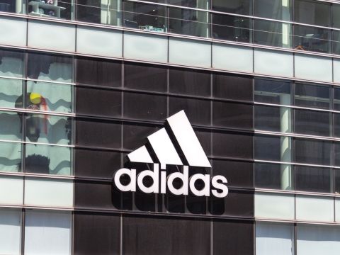 Cơn bĩ cực của adidas: “Bắt trend” thất bại, ngậm ngùi quay về làm đồ thể thao