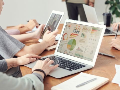 Doanh nghiệp Việt ưu tiên tăng cường năng lực phân tích dữ liệu