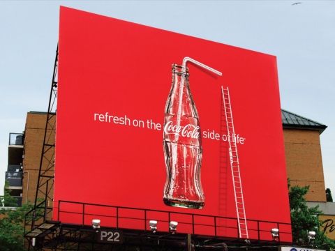 Độ “chịu chơi” của Coca-Cola: Bỏ túi 10 đồng thì chi tới 5 đồng cho quảng cáo, năm ngoái vừa “đốt hết” 4,3 tỷ USD