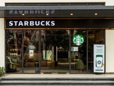 “Nghệ thuật định giá” giúp Starbucks đứng vững 10 năm tại Việt Nam