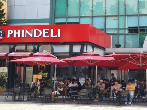 Nova F&B đóng cửa, mở sóng ngầm F&B