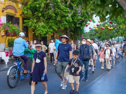 Cục Du lịch Quốc gia Việt Nam: Du lịch Việt Nam cán mốc 10 triệu lượt khách quốc tế năm 2023