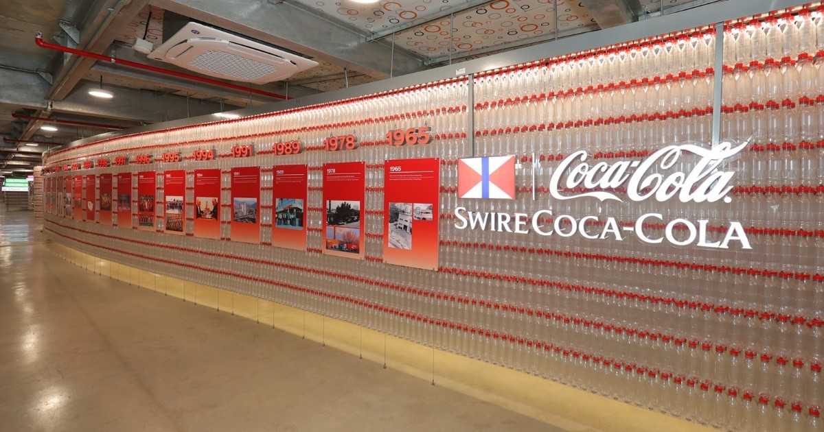 Công ty Coca-Cola Việt Nam xác lập kỷ lục với tác phẩm nghệ thuật từ bao bì nhựa tái chế