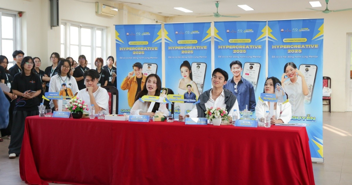 Dàn Mentor đình đám cùng Top 12 sẵn sàng “bật công tắc sáng tạo” tại HyperCreative 2025