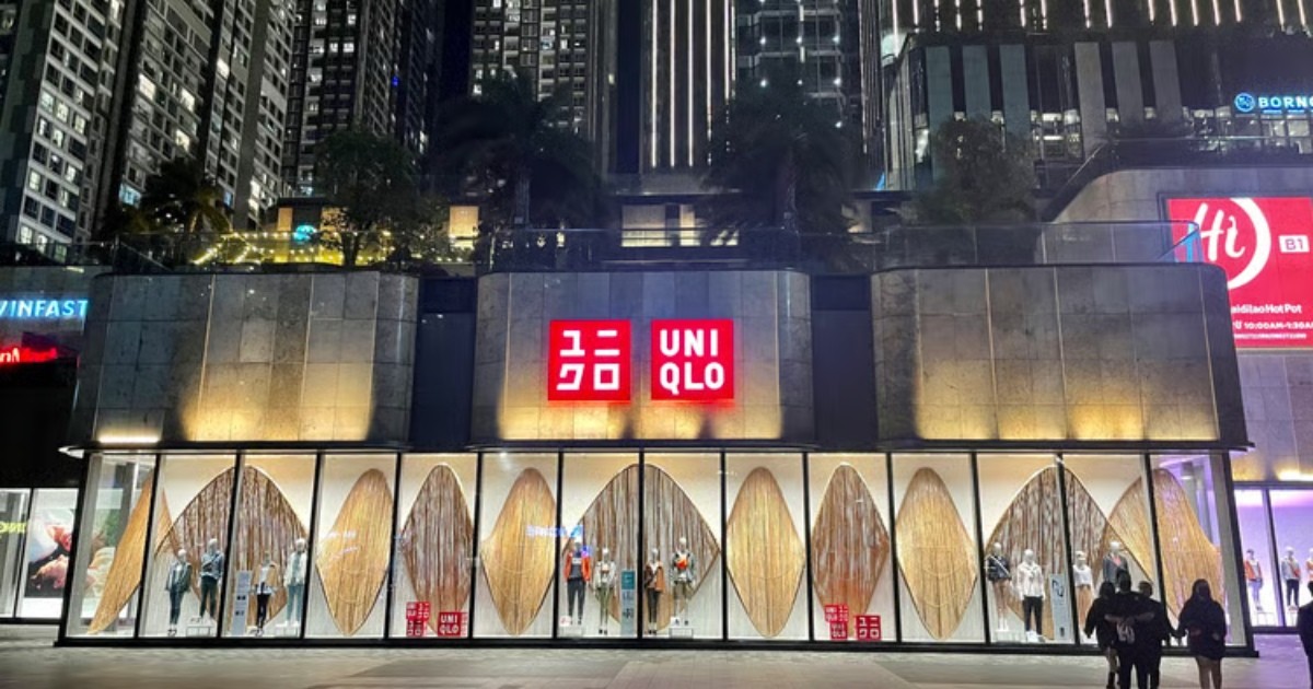 UNIQLO – Cách một thương hiệu tối giản vươn mình giữa các “gã khổng lồ” làng thời trang