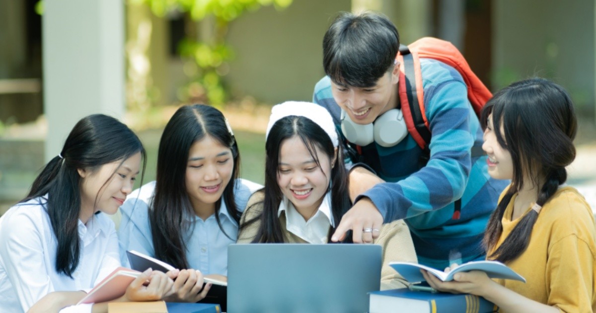 Xu hướng giáo dục mới kết hợp giữa công nghệ và trải nghiệm thực tế của Gen Z và Alpha