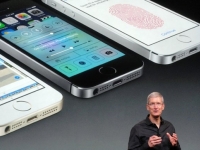 Bài toán 160 tỷ USD của Apple