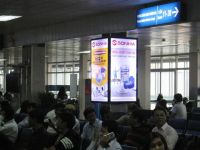 [OOH] Quảng cáo ở sân bay: Chọn ga đến hay ga đi?