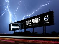 Volvo “gọi thần Thor” để bật sáng Billboard quảng cáo ngoài trời