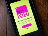 Nhìn lại năm 2019 cùng Spotify: Đen là Nghệ sĩ Việt Nam được nghe nhiều nhất