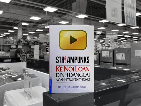 Cuốn sách nên đọc nếu bạn muốn phát triển sự nghiệp của mình từ YouTube