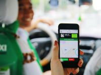 Cái giá để các công ty gọi xe giáo dục thị trường Việt Nam?