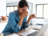 Cách chữa bệnh “lậm việc” khi làm tại nhà