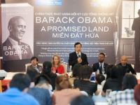 Họp báo ra mắt hồi ký “Miền Đất Hứa” của Cựu Tổng thống Obama