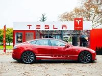 Chiến lược phân phối của Tesla với 2 cách thức bán xe điện đột phá