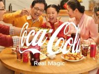 Coca-Cola mang đến thông điệp mới trong chiến dịch Tết 2023: “Tết dẫu đổi thay, diệu kỳ vẫn ở đây”