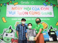 Grab trao 2.400 phần quà cho con em đối tác nhân dịp Quốc tế Thiếu nhi
