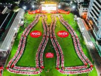 Coca-Cola Việt Nam xác lập kỷ lục “Bàn ăn Tết Việt có số gia đình tham gia đông nhất thế giới”