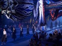 Học lỏm một số kiến trúc sàn runway sáng tạo cho event planning