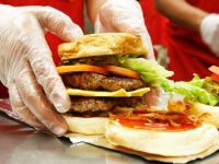 Cạnh tranh thật đơn giản, bài học từ các thương hiệu burger