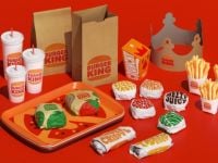 Vì sao Burger King sử dụng chất liệu cũ để làm mới thương hiệu?