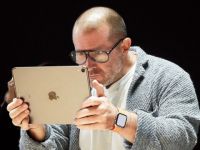 Jony Ive – Former Chief Design Officer tại Apple: “Sáng tạo là một quá trình khó đoán”