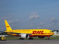 Co-branding: DHL và Formula 1 đồng sản xuất máy bay Boeing 777