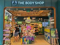 The Body Shop đồng hành cùng H’Hen Niê trong chiến dịch tái sinh quần áo cũ