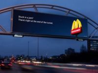 Học hỏi cách triển khai DOOH từ các thương hiệu nổi tiếng: McDonald’s, KFC, Subway...