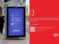Decathlon và KitKat biến sự cố “màn hình xanh” của Microsoft thành ý tưởng quảng cáo dí dỏm