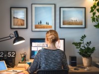 Thật tội nghiệp khi so sánh người làm đúng ngành và trái ngành marketing