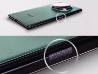 Honor khắc thư xin lỗi lên bản lề mẫu điện thoại siêu mỏng để chế giễu Samsung