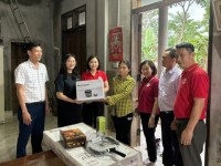LocknLock trao tặng hơn 20.000 sản phẩm gia dụng thiết yếu cho người dân vùng lũ Quảng Bình