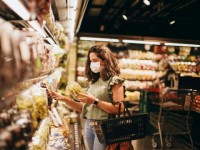 NielsenIQ: Những xu hướng mới có thể dẫn đầu tăng trưởng trong thị trường bán lẻ năm 2025