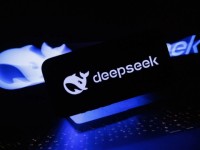 DeepSeek đạt hơn 22 triệu người dùng hằng ngày, đứng trong Top 4 nền tảng AI hàng đầu thế giới