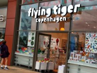 Hành trình “xanh hóa” của thương hiệu Flying Tiger Copenhagen