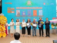 “Khát vọng vươn mình” – Saigon Books ghi dấu ấn tại Tuần lễ Doanh nhân và Sách 2025