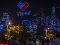 VNPAY lên tiếng sau màn tổng duyệt drone show “dày đặc” quảng cáo