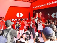 Hợp tác thương hiệu trong âm nhạc: Từ logo thụ động đến thương hiệu “sống” và “động”