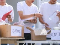 Từ thiện có giúp “tẩy trắng” sau scandal?
