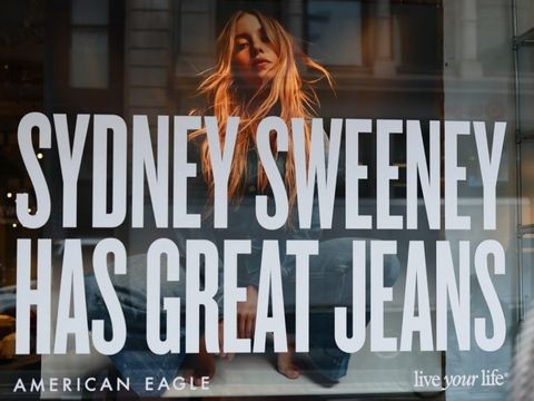 Sydney Sweeney và bài học marketing mà chúng ta thường bỏ qua